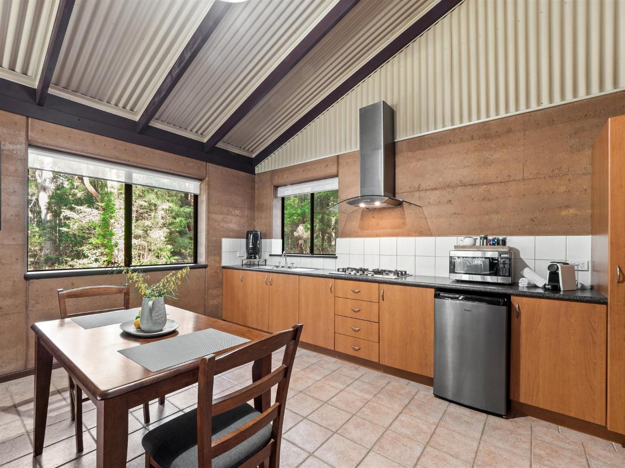 Marima Cottages Pemberton Exterior photo